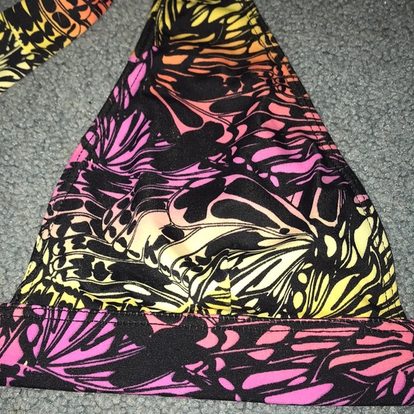 Women’s bathing suit top - Picture 2 of 6